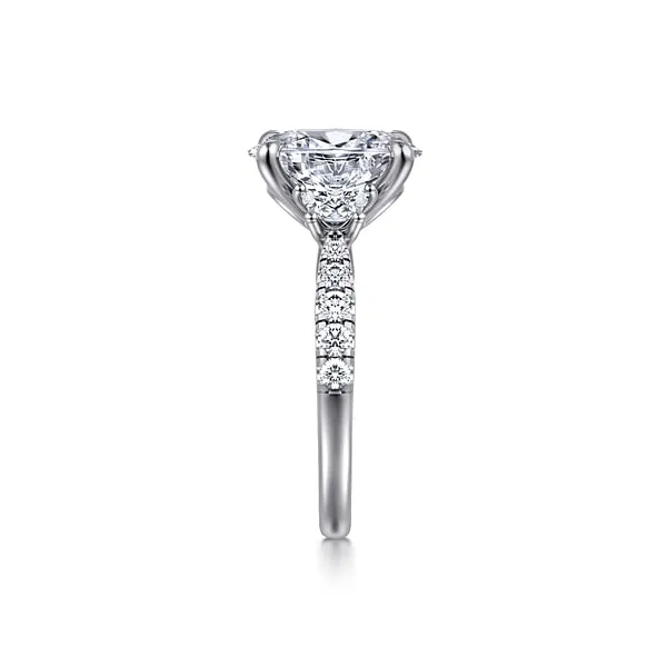 Engagement Ring Image 4 Quest Fine Jewelers Fairfax, VA