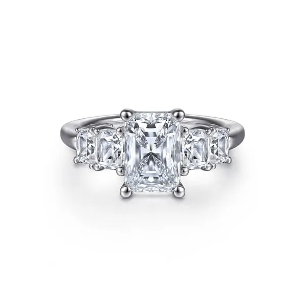 Engagement Ring Quest Fine Jewelers Fairfax, VA