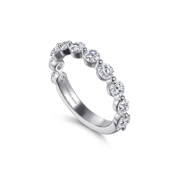 Diamond Wedding Band Image 2 Quest Fine Jewelers Fairfax, VA