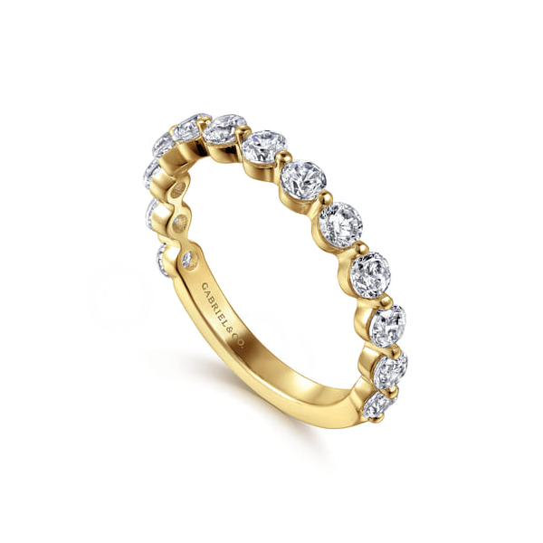 Diamond Wedding Band Image 2 Quest Fine Jewelers Fairfax, VA