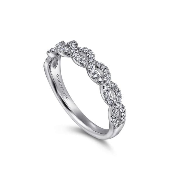 Diamond Wedding Band Image 2 Quest Fine Jewelers Fairfax, VA