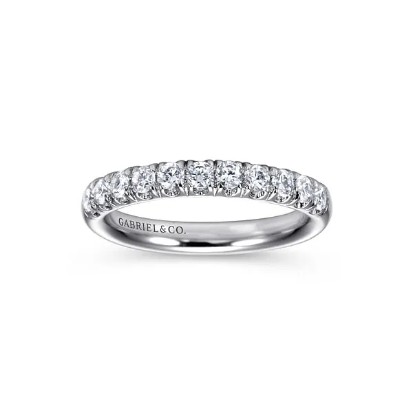 Diamond Wedding Band Image 4 Quest Fine Jewelers Fairfax, VA