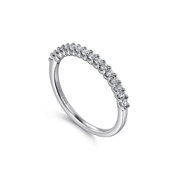 Diamond Wedding Band Image 4 Quest Fine Jewelers Fairfax, VA