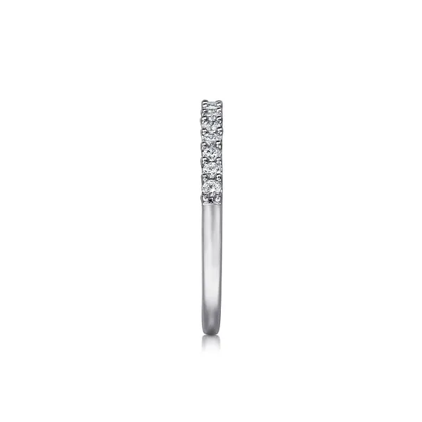 Diamond Wedding Band Image 5 Quest Fine Jewelers Fairfax, VA