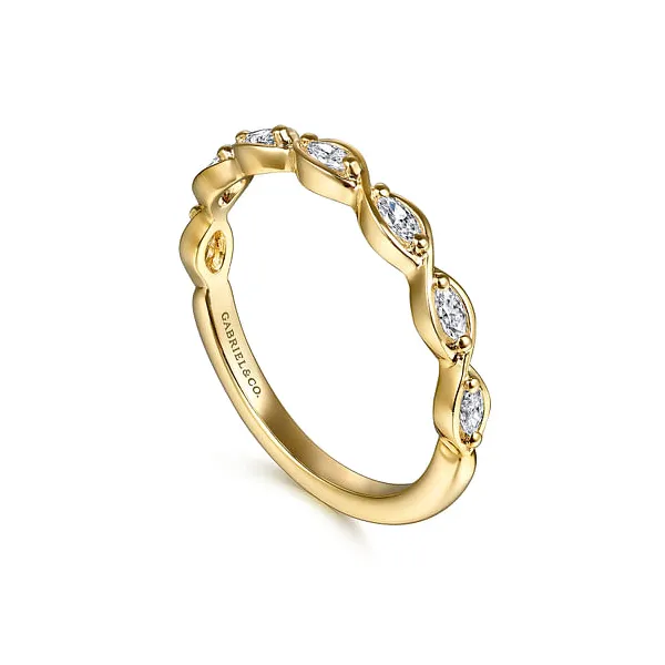 Diamond Wedding Band Image 3 Quest Fine Jewelers Fairfax, VA