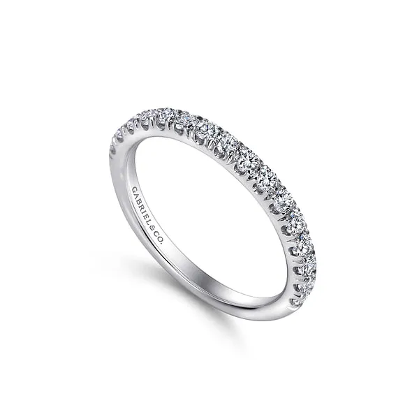 Diamond Wedding Band Image 4 Quest Fine Jewelers Fairfax, VA