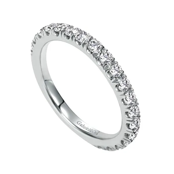 Diamond Wedding Band Image 3 Quest Fine Jewelers Fairfax, VA