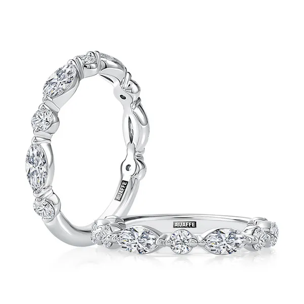 Diamond Wedding Band Image 2 Quest Fine Jewelers Fairfax, VA