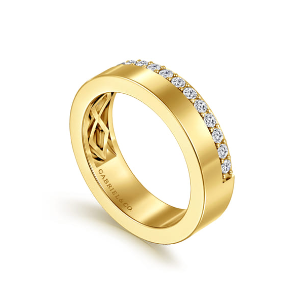 Diamond Wedding Band Image 3 Quest Fine Jewelers Fairfax, VA