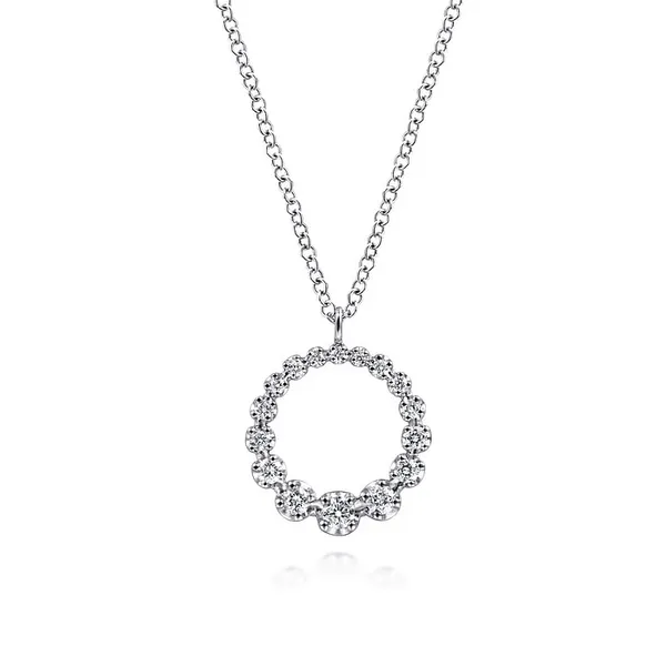 Diamond Necklace Quest Fine Jewelers Fairfax, VA