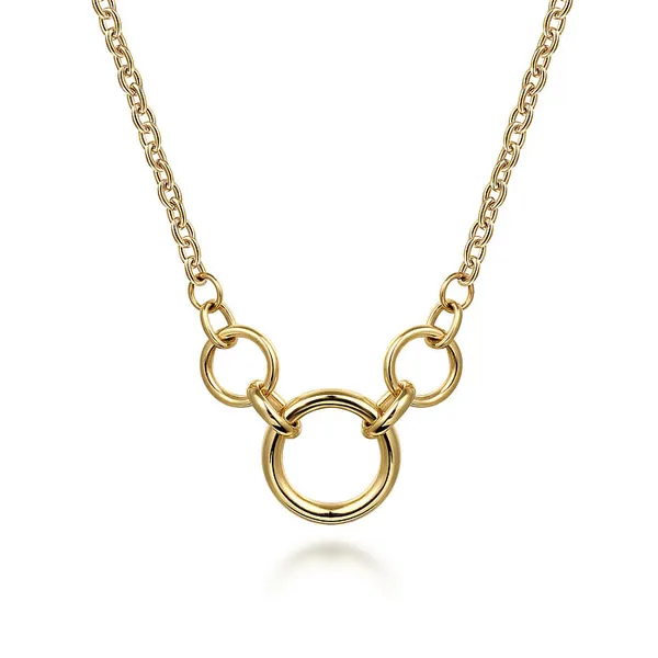 Necklace Quest Fine Jewelers Fairfax, VA