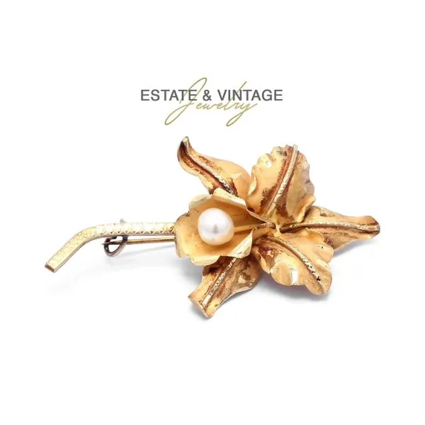 Estate 18K Yellow Gold Flower with Pearl Brooch Pin Raleigh Diamond Fine Jewelry Raleigh, NC