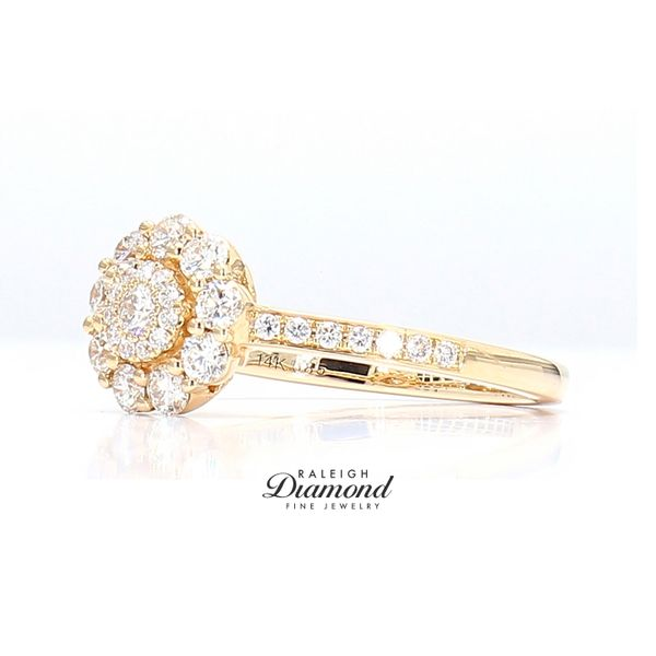 14K Yellow Gold 0.51cttw Cluster Diamond Ring Image 2 Raleigh Diamond Fine Jewelry Raleigh, NC