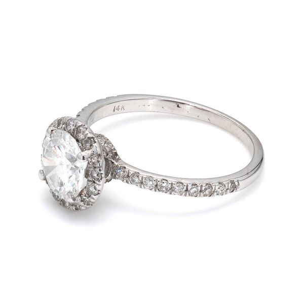 Estate 14K White Gold 1.00ctw Halo Diamond Engagement Ring Image 2 Raleigh Diamond Fine Jewelry Raleigh, NC