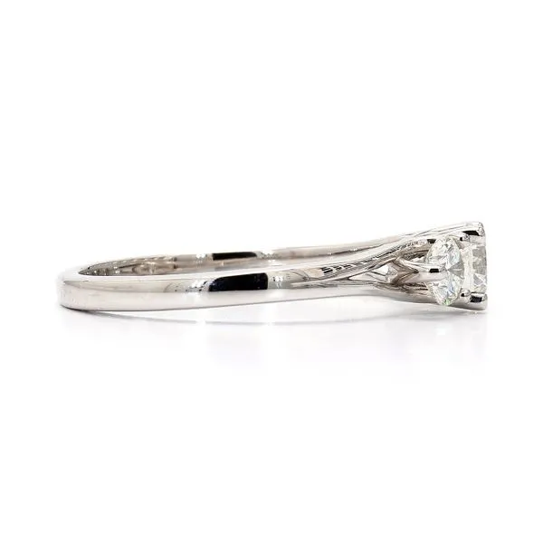 14K White Gold 0.96ctw H/SI2 Three RBC Diamonds Image 2 Raleigh Diamond Fine Jewelry Raleigh, NC