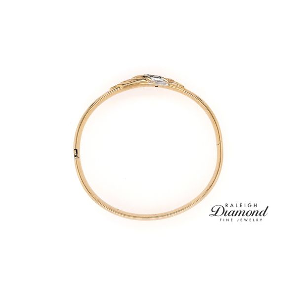 Estate 14K Yellow Gold Bangle Bracelet with Diamond Accent Image 4 Raleigh Diamond Fine Jewelry Raleigh, NC