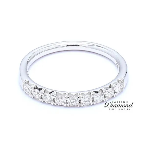 14K White Gold 0.35ctw Classic Diamond Wedding  Band Image 2 Raleigh Diamond Fine Jewelry Raleigh, NC