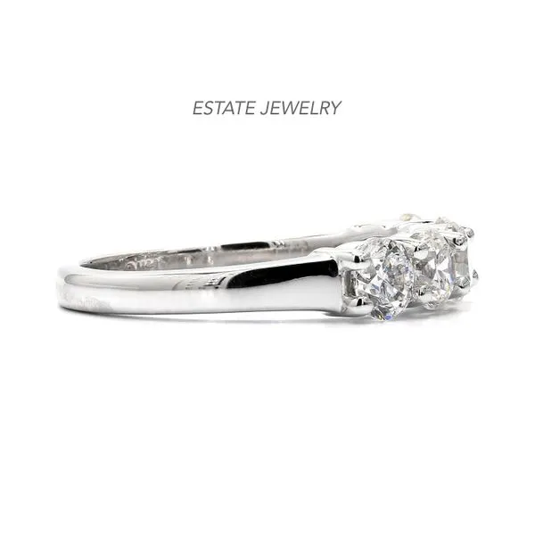 Estate 14K White Gold 1.25ctw G-H/VS-SI1 5-Diamond Ring Image 2 Raleigh Diamond Fine Jewelry Raleigh, NC