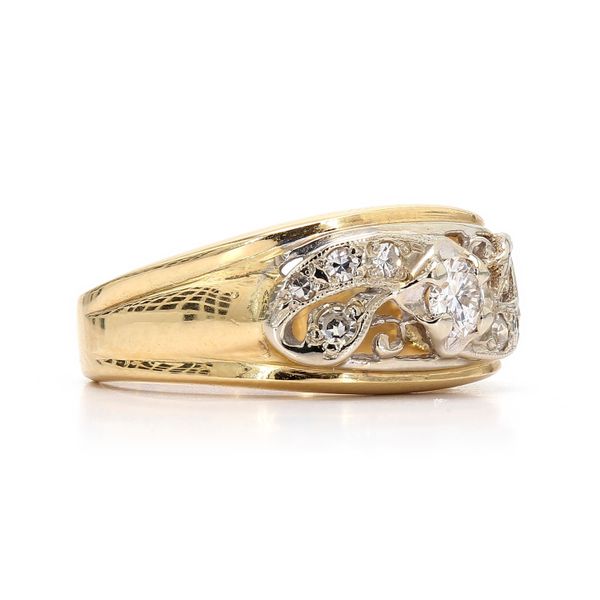 Estate 14K Yellow Gold 1/3ctw Diamond Cocktail Ring Size 5.5 Image 3 Raleigh Diamond Fine Jewelry Raleigh, NC