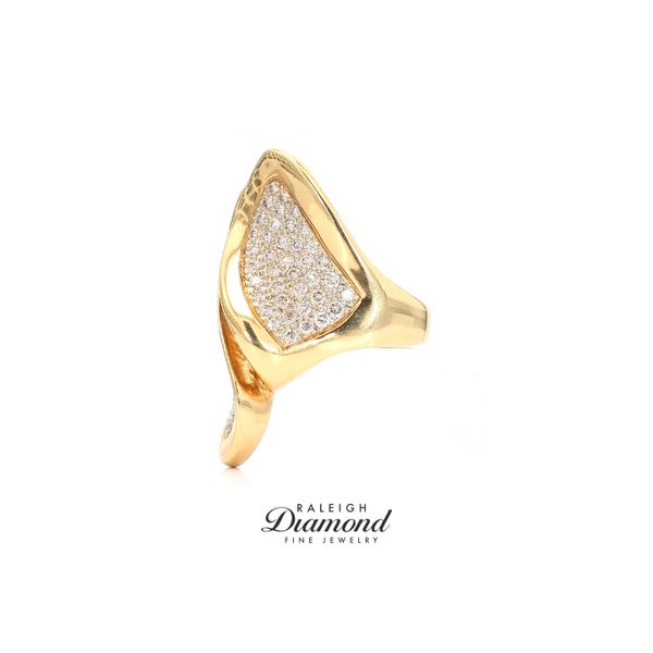Estate 18K Yellow Gold Pave Daimond Ring Image 2 Raleigh Diamond Fine Jewelry Raleigh, NC