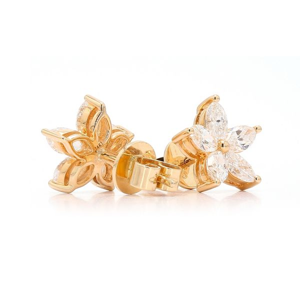 14K Yellow Gold 1.30ctw Diamond Flower Stud Earrings Image 2 Raleigh Diamond Fine Jewelry Raleigh, NC