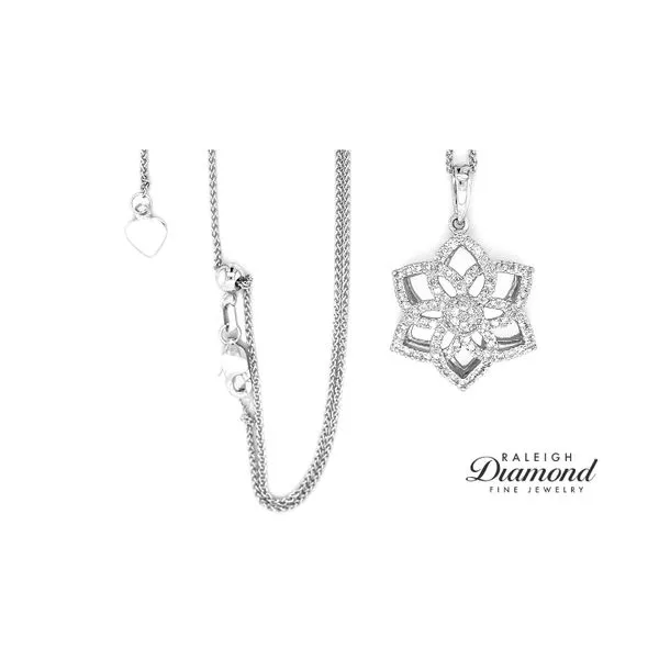 Estate 14K White Gold Palladium Flower Pendant With Diamonds Image 3 Raleigh Diamond Fine Jewelry Raleigh, NC