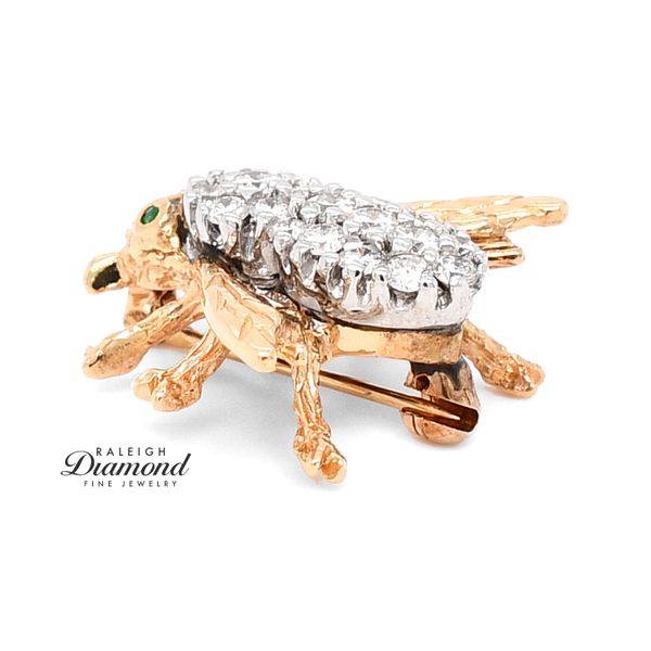 Estate 14K Two-Tone Gold 1ctw Diamond  Bee Brooch with Emerald Accents Image 3 Raleigh Diamond Fine Jewelry Raleigh, NC