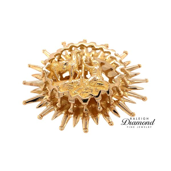 Estate 18K Yellow Gold Peruvian Starburst Pendant Image 3 Raleigh Diamond Fine Jewelry Raleigh, NC