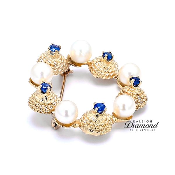 Estate 14K Yellow Gold Wreath Brooch with Pearls & Sapphires Image 4 Raleigh Diamond Fine Jewelry Raleigh, NC