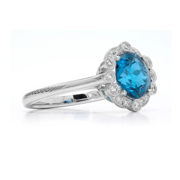 18K White Gold London Blue Topaz Ring Image 3 Raleigh Diamond Fine Jewelry Raleigh, NC