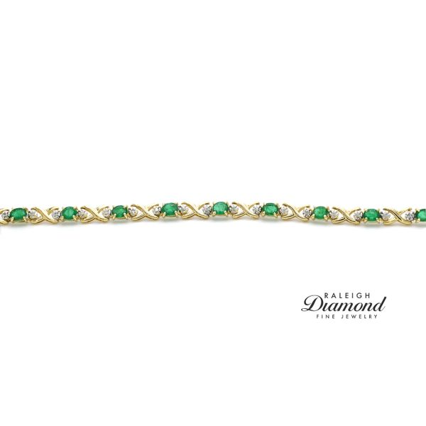 Estate 14K Yellow Gold Bracelet with Emeralds and Diamonds Image 3 Raleigh Diamond Fine Jewelry Raleigh, NC