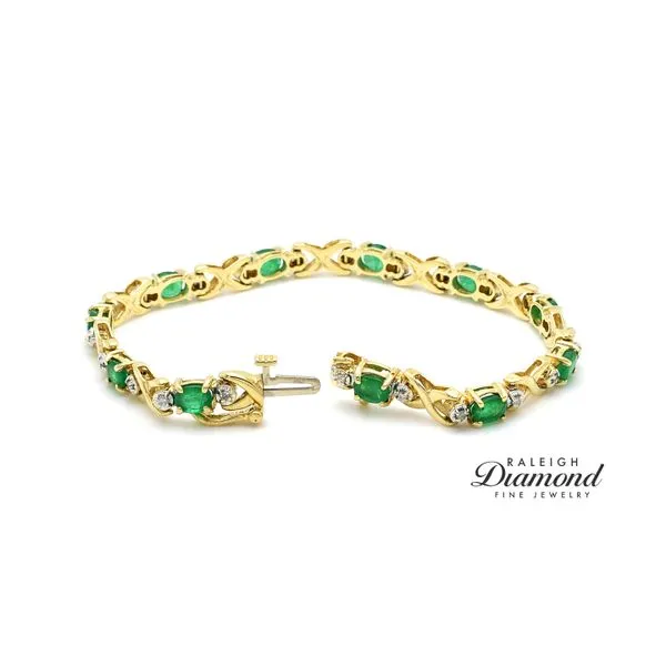 Estate 14K Yellow Gold Bracelet with Emeralds and Diamonds Image 2 Raleigh Diamond Fine Jewelry Raleigh, NC
