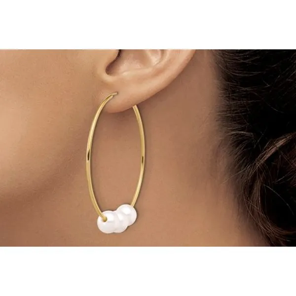 14K Yellow Gold 8-9mm White Freshwater Pearl Hoop Earrings Image 2 Raleigh Diamond Fine Jewelry Raleigh, NC