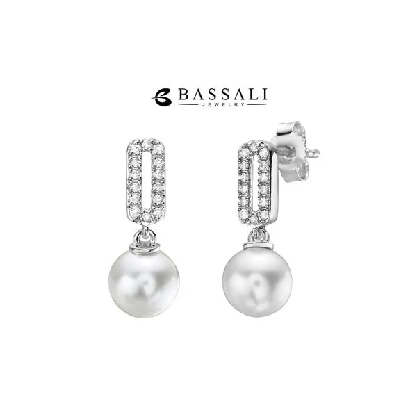 Bassali 14K White Gold 0.12ctw Diamonds Freshwater Pearls on Drops Raleigh Diamond Fine Jewelry Raleigh, NC