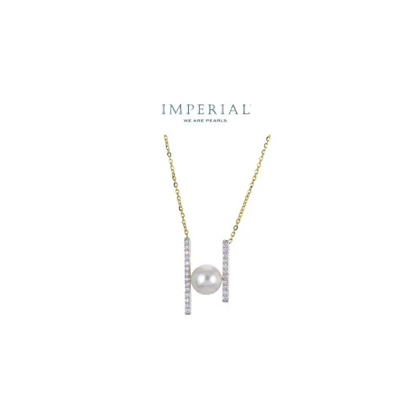 14K Yellow Gold 6.5-7mm Akoya Pearl and 0.125ctw Diamond 18