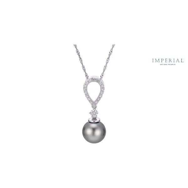 14K White Gold 8-9mm Tahitian & 0.19ctw Diamond Pendant 18