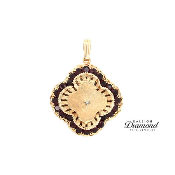 Estate 14K Yellow Gold Clover Locket with Garnets Raleigh Diamond Fine Jewelry Raleigh, NC