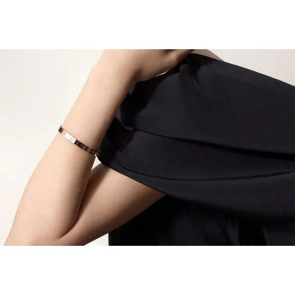 Estate Cartier 18K Rose Gold Love bracelet - Comes with Authentication Card Image 3 Raleigh Diamond Fine Jewelry Raleigh, NC