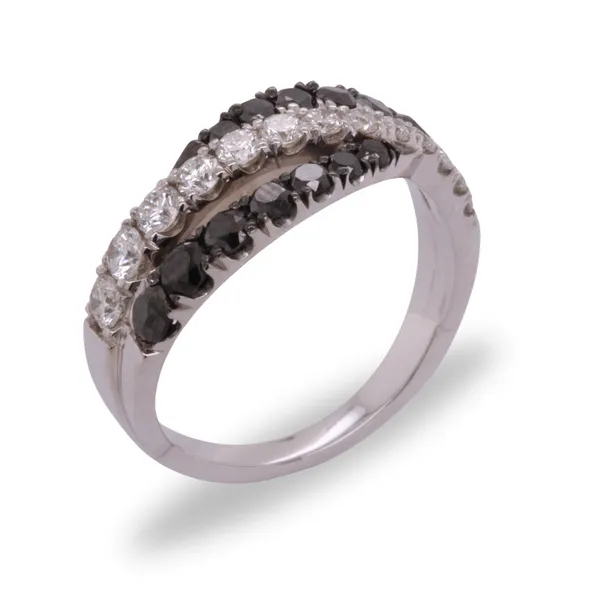 1.02CT Black and White Diamond Ring