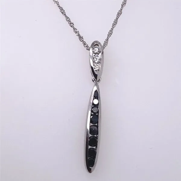 Pendant Rasmussen Diamonds Mount Pleasant, WI