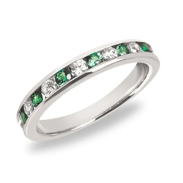 Emerald and Diamond Ring Rasmussen Diamonds Mount Pleasant, WI