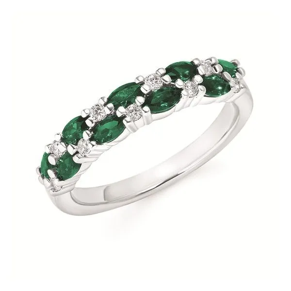 Emerald and Diamond Ring Rasmussen Diamonds Mount Pleasant, WI