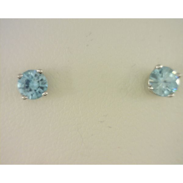 Earrings Rasmussen Diamonds Mount Pleasant, WI