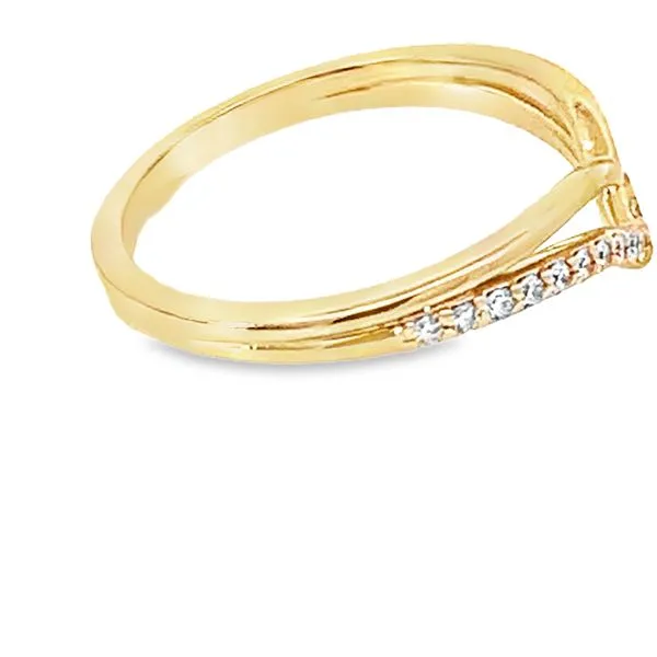 V-shaped Diamond Band Image 2 Redlands Jewelers Redlands, CA