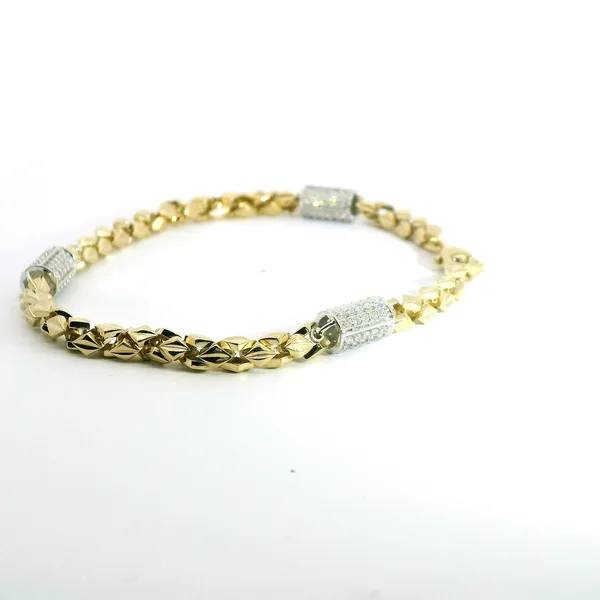 Two-Tone Diamond Link Bracelet Image 2 Redlands Jewelers Redlands, CA