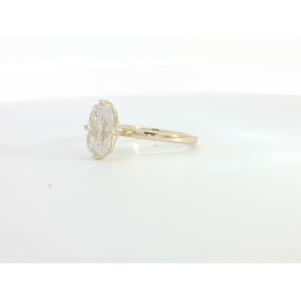 3.05ct Elongated Cushion Cut Lab Grown Diamond Compass Set, 14kt Yellow Gold Image 2 Redlands Jewelers Redlands, CA