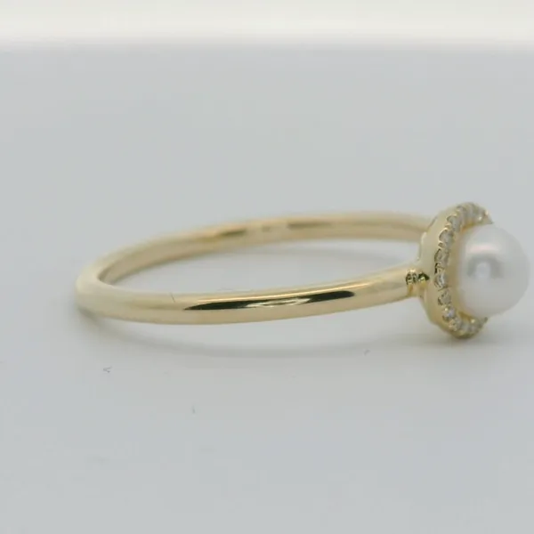 Pearl and Diamond Halo Fashion Ring Image 3 Redlands Jewelers Redlands, CA