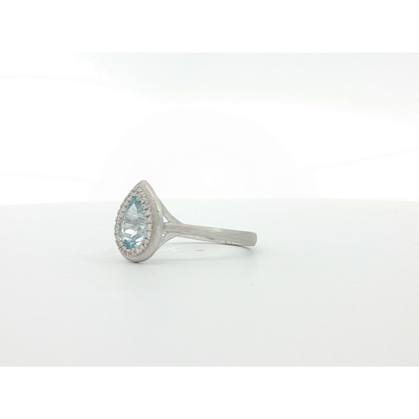 Colored Stone Fashion Ring Image 2 Redlands Jewelers Redlands, CA