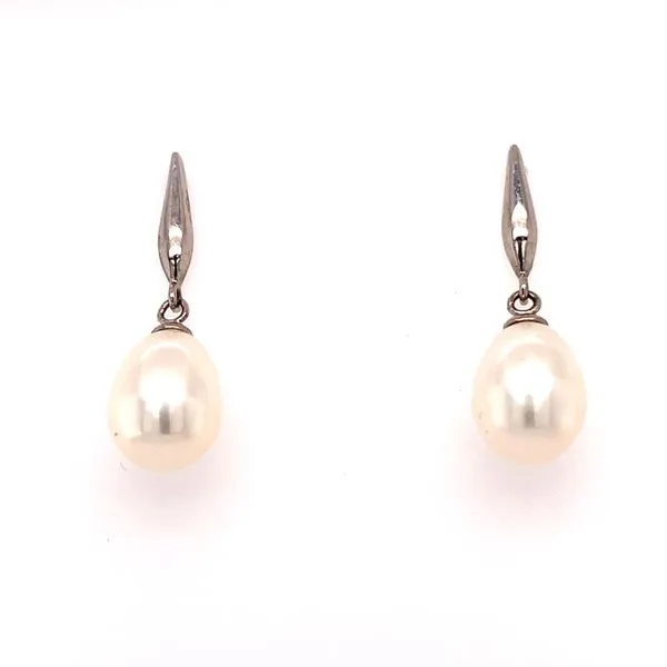 Sterling and pearl earrings Reed & Sons Sedalia, MO