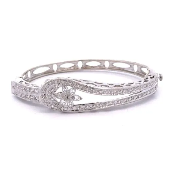 Consignment-Estate Jewelry / No refunds on consignment-estate items. Reflections In Gold Venice, FL